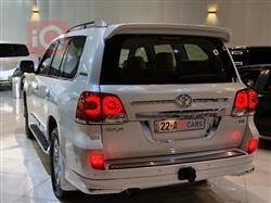 تويوتا لاندكروزر